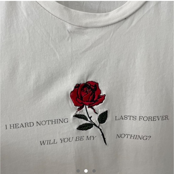 Cute Embroidered Rose White Graphic Tee - Picture 4 of 5